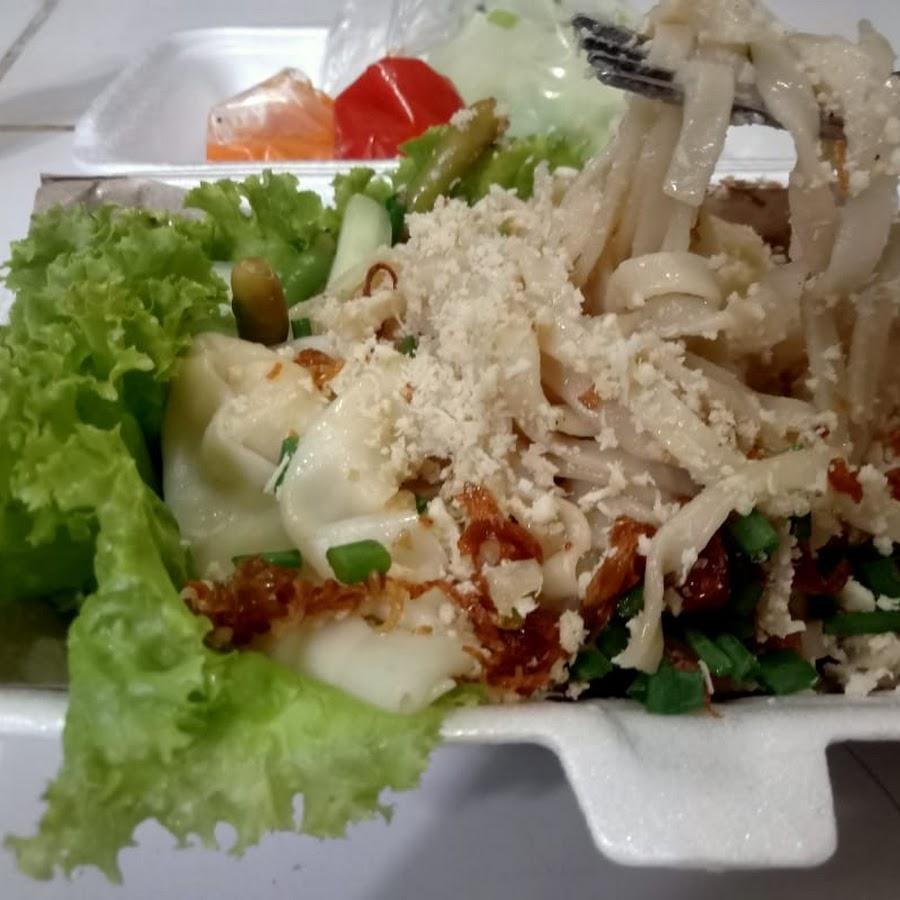 Pangsit Mie (Cwie Mie Malang) Mbak Rika, Jolotundo Baru