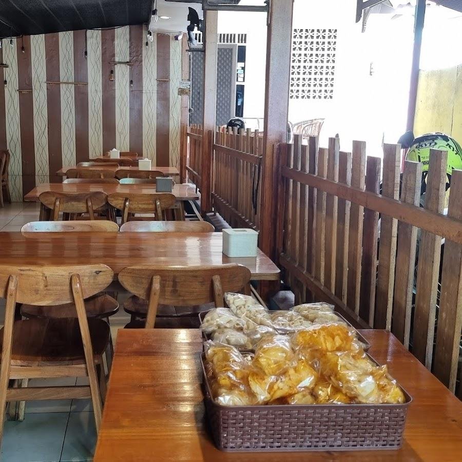 Sate Padang Ajo Manih Tembalang, Depan Warung Bubur Pak brewok