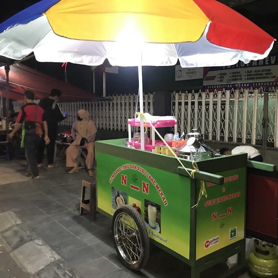 Kembang Tahu & Susu Jahe Merah NN, Tuparev