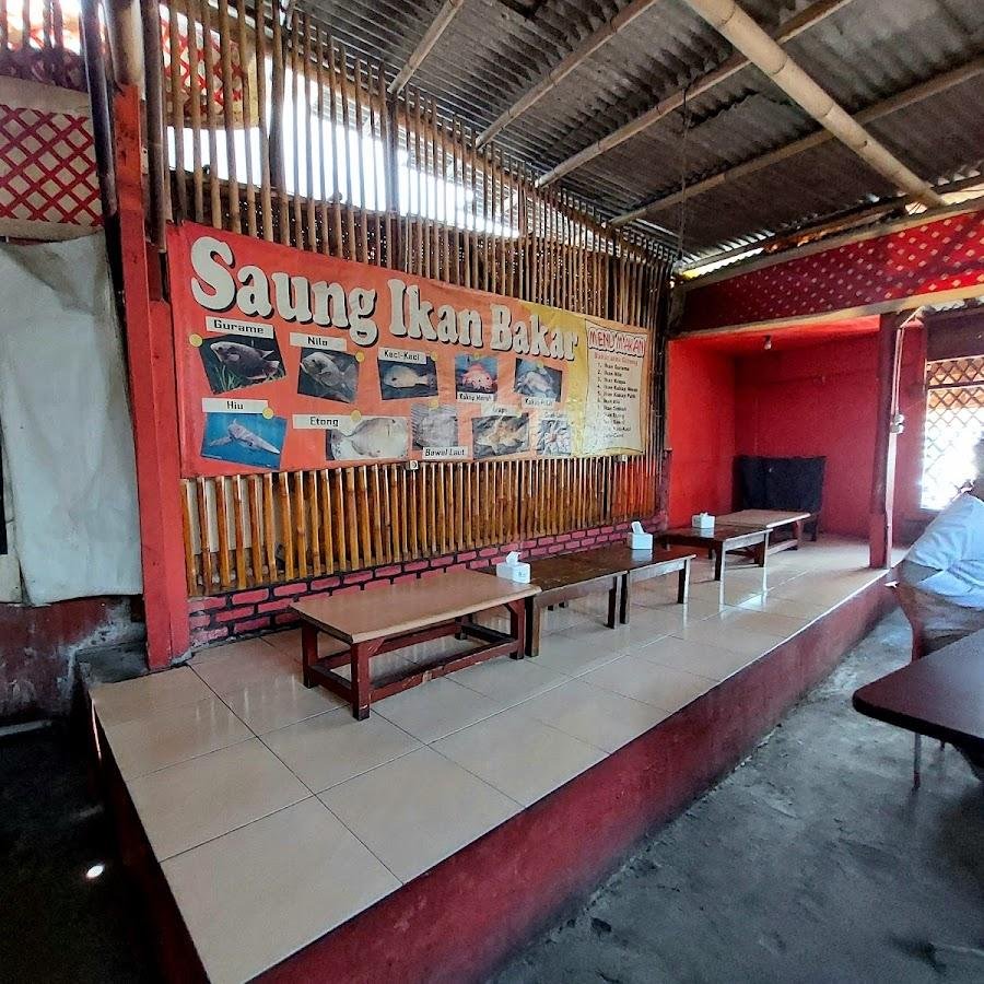 Saung Ikan Bakar, Panghegar