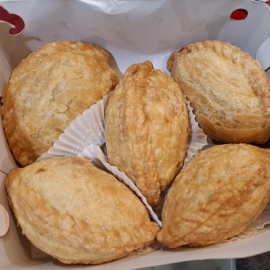Pastel WAWA, Pluit