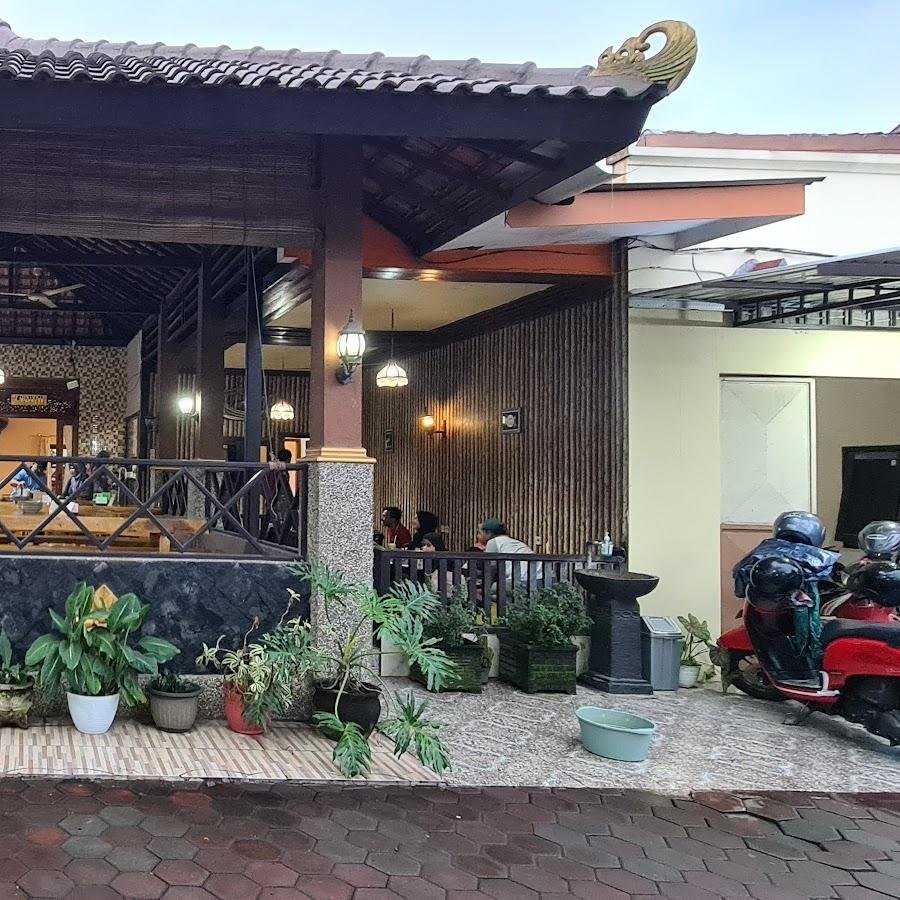 Resto Blambangan, Sumbersari