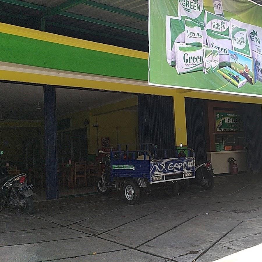 Bebek Goreng H Slamet, Kolonel Marhadi