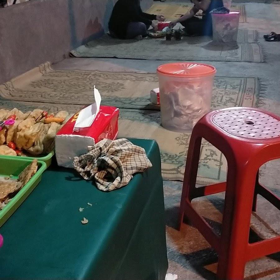 Nasi Liwet Bu Enjang, Kyai Mojo