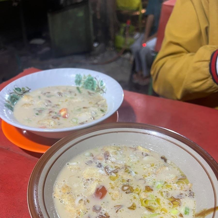 Sop Soto Betawi Gang Adam, Kebayoran Lama