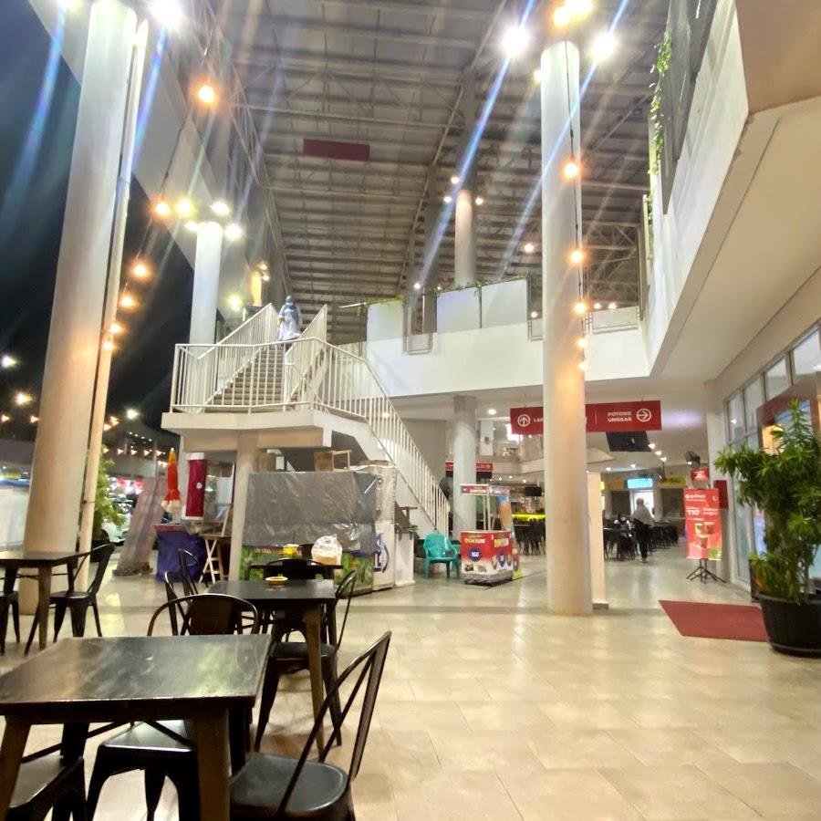 Pizza Jumbo Jakarta, Cibubur