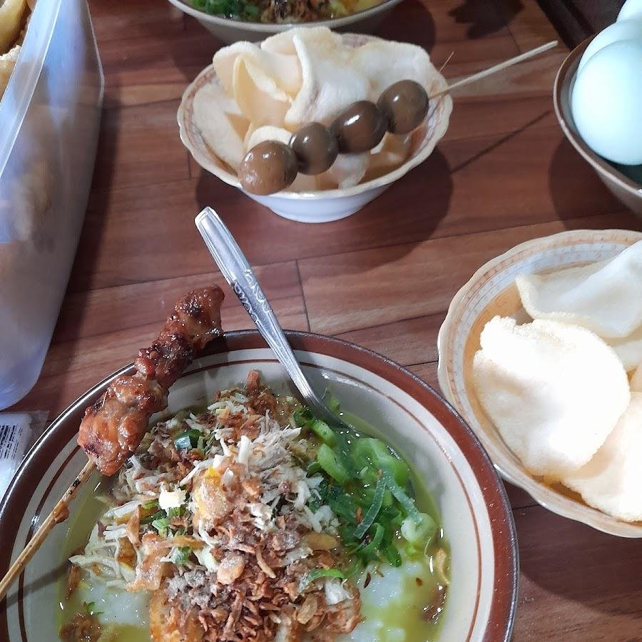 Bubur Ayam Pak Radi, HOS Cokroaminoto