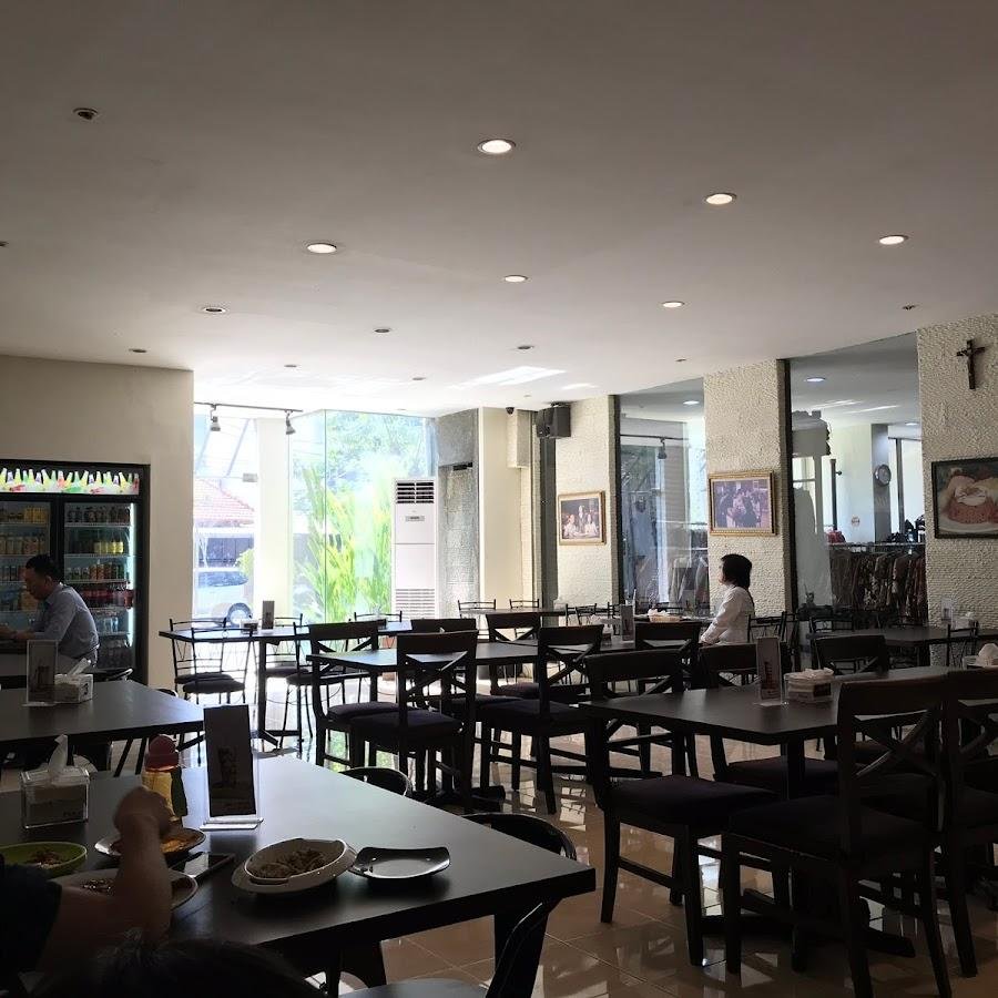 Kampar Batik & Resto