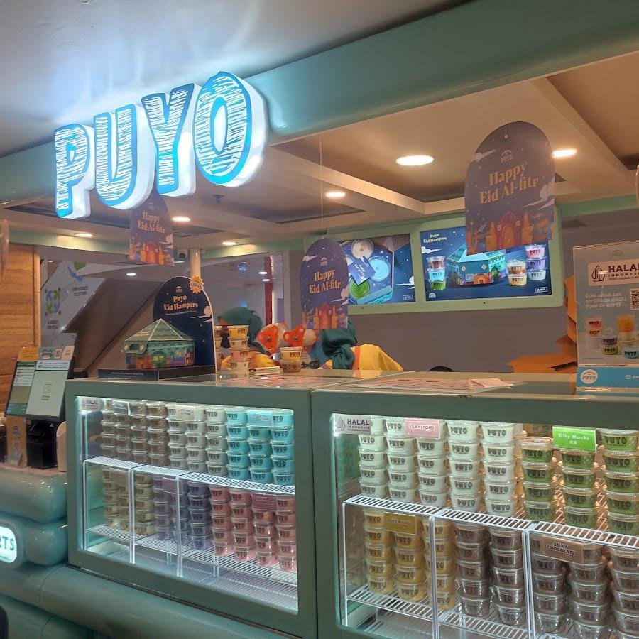Puyo Silky Desserts, SIM Square Telogorejo Semarang