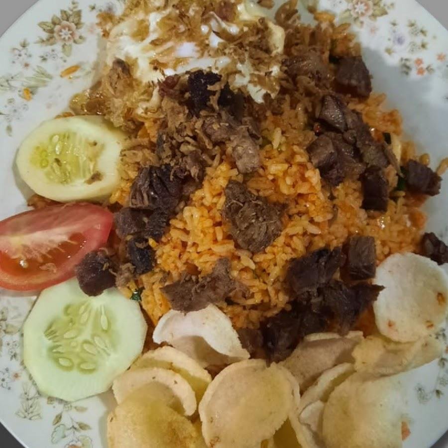 Cafe Dedi Nasi Goreng, Prof Dr Hamka
