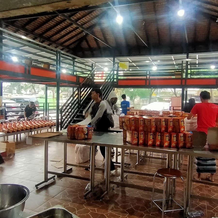 Ayam Bakar KQ-5, Soekarno Hatta