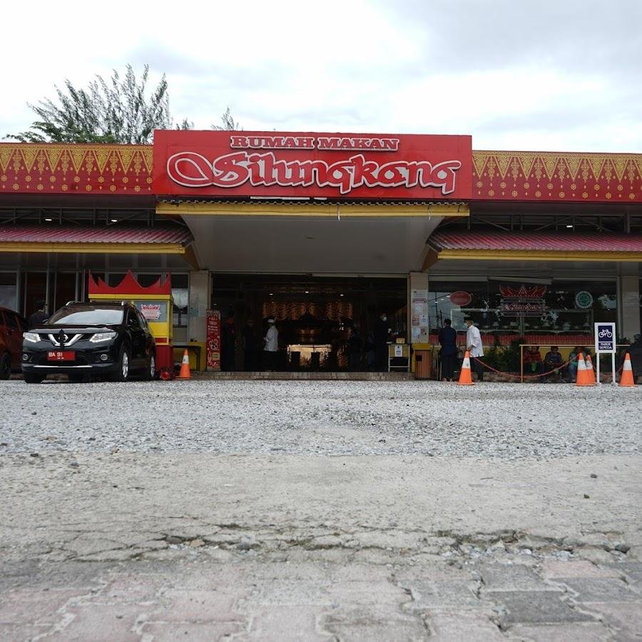 Rumah Makan Silungkang, Sawahan Timur