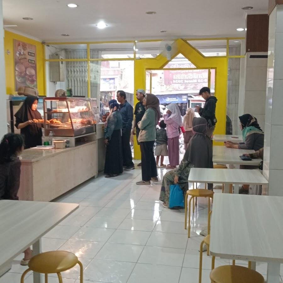 Ayam Geprek Alibaba, Cileunyi