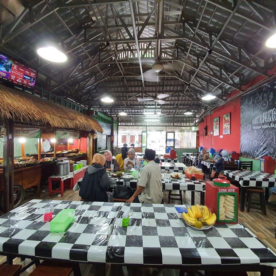 RM Sunda Prasmanan, Cikajang