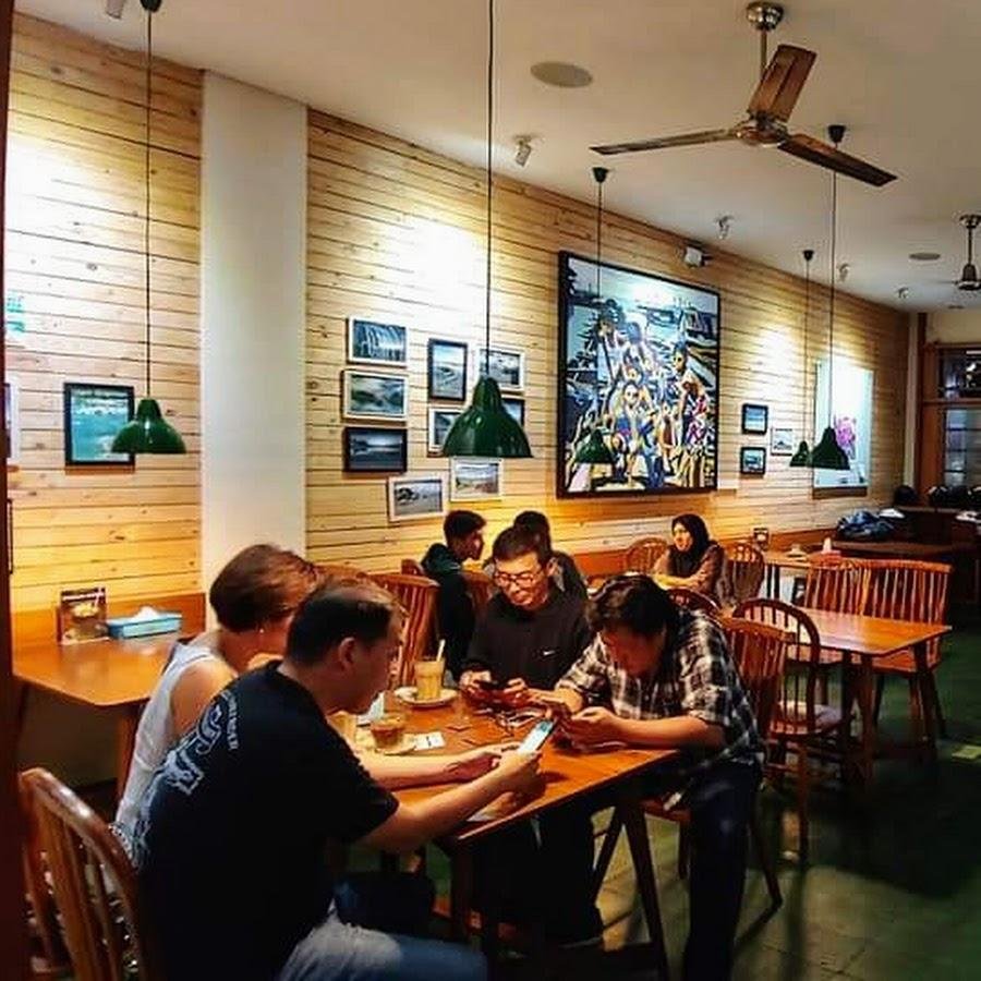 Soto Betawi mpo Ime & Kopi Kong Djie, Antapani