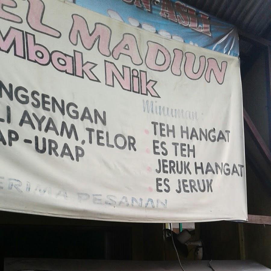 Pecel Madiun Mbak Nik, Wiyung