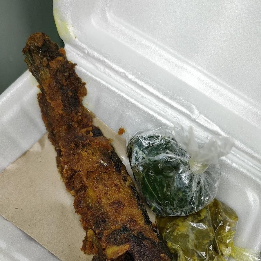 Ayam Bumbu Tulang Lunak Cabe Ijo Uni Zarmi, Pandansari