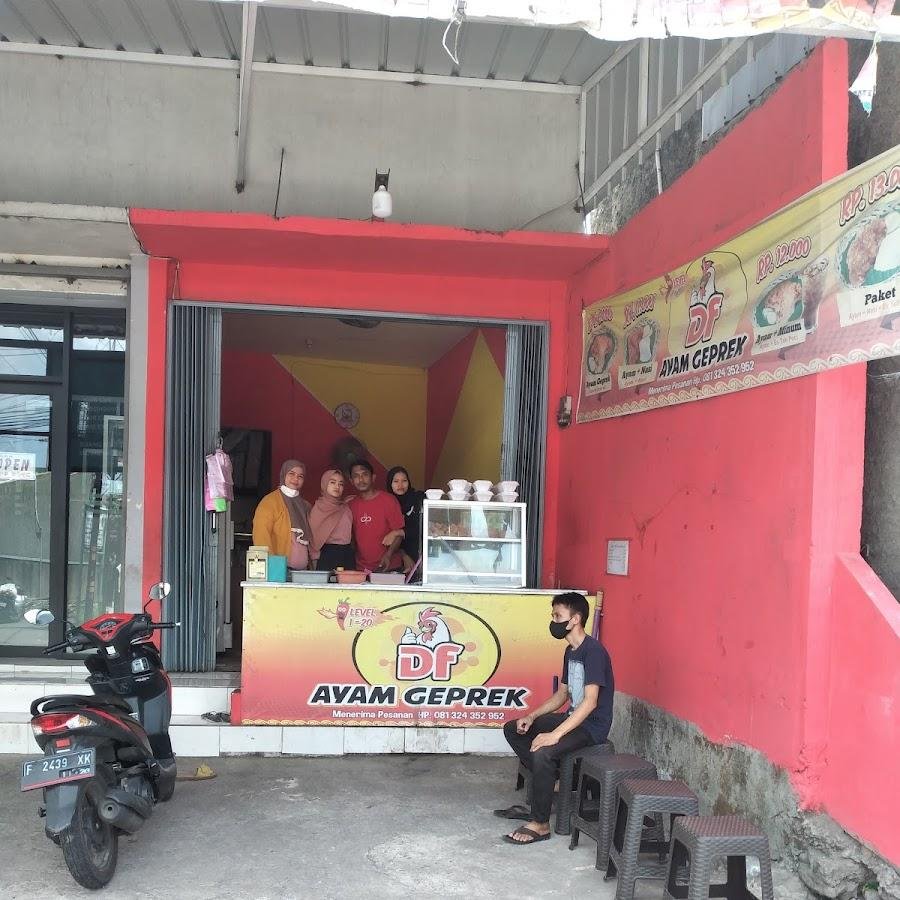 DF ayam Geprek