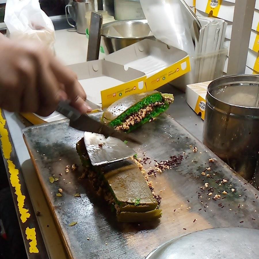 Martabak LBS Gendis, Kramat Jati