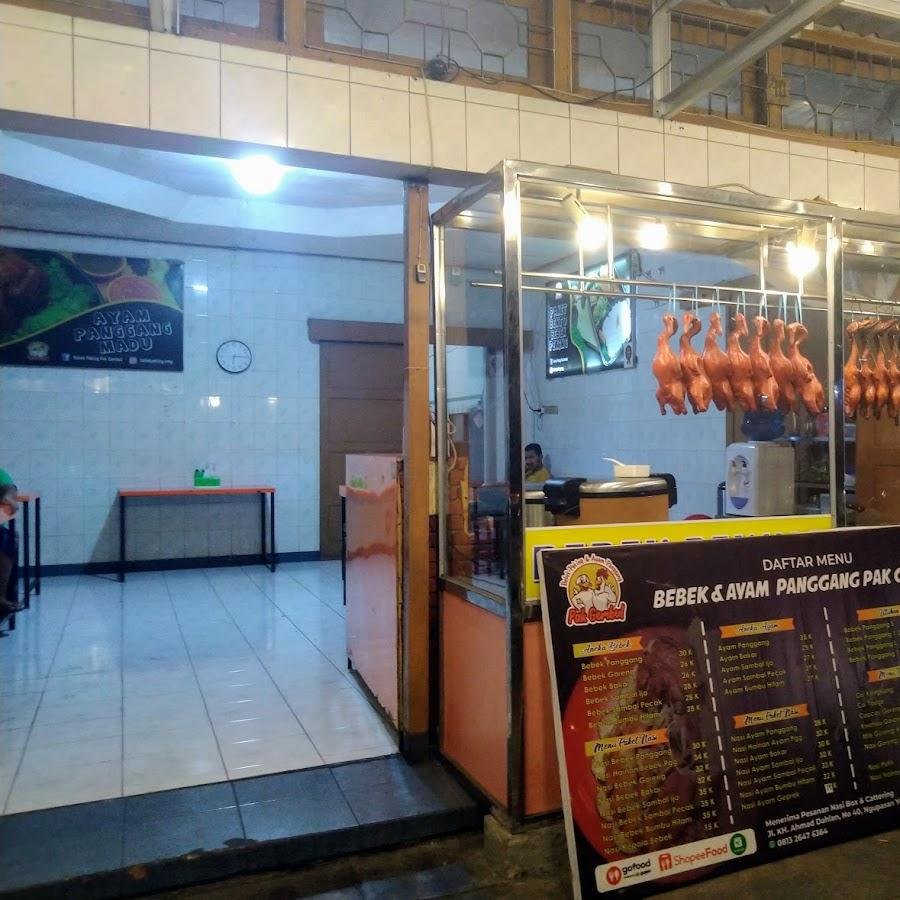 Bebek Peking dan Ayam Panggang Pak Gembul, Jl KH Ahmad Dahlan No 40