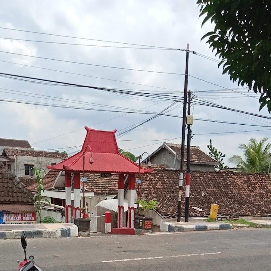 Warung Cak Rosyid, Gang Pancasila