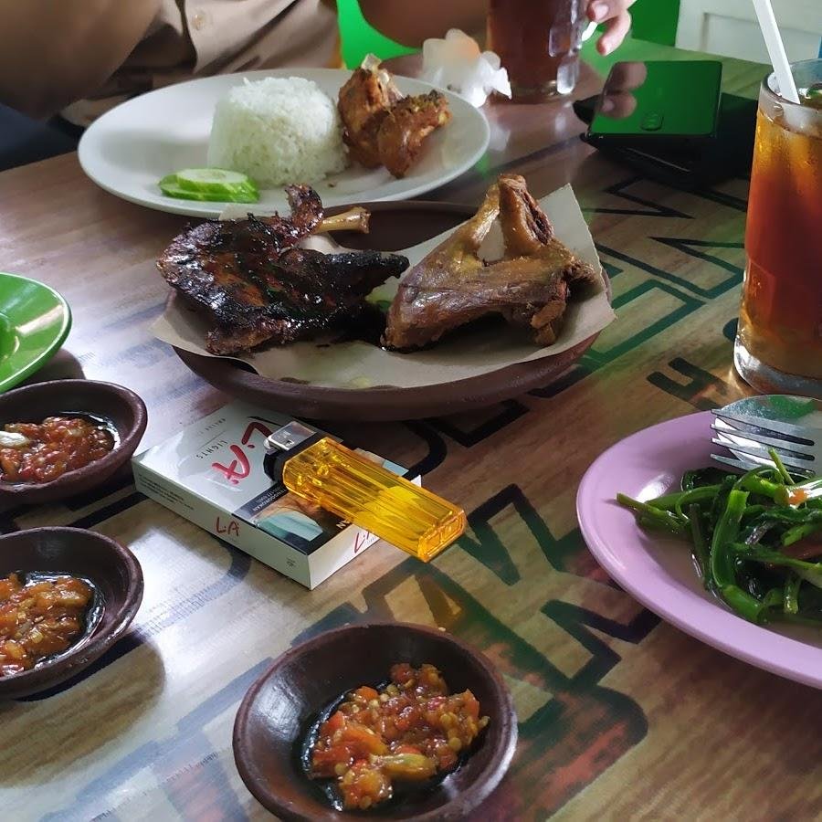 Bebek Goreng H Slamet, Kejambon