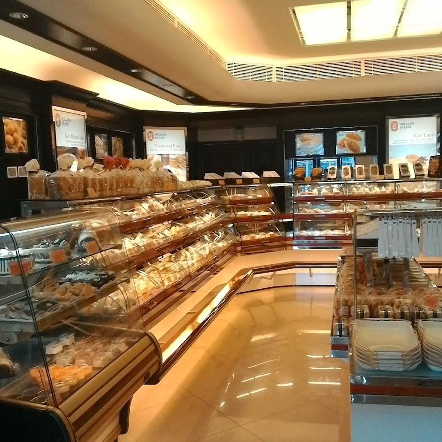 Holland Bakery, Buaran