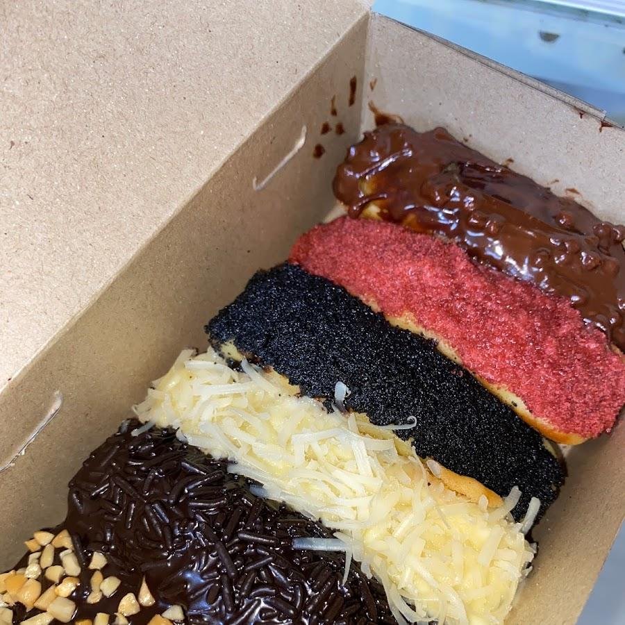 Hachi Donuts, Magersari