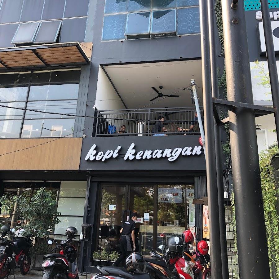 Kopi Kenangan, Ruko Manyar