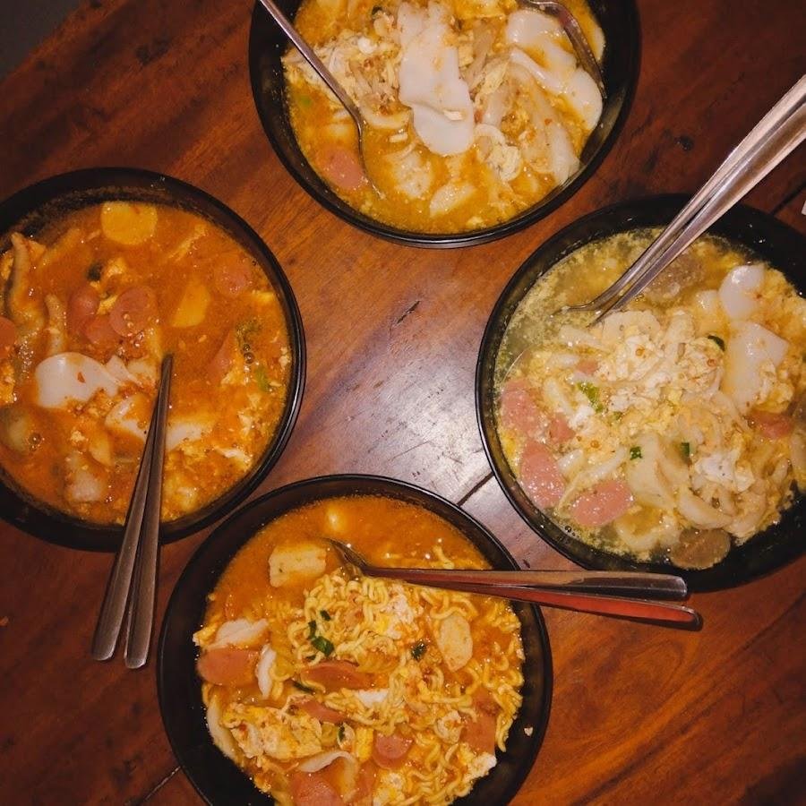 Seblak Bageur Bandung, UNS