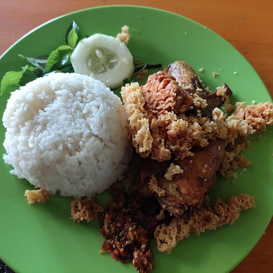Ayam & Bebek Benjoss, Kedungkandang