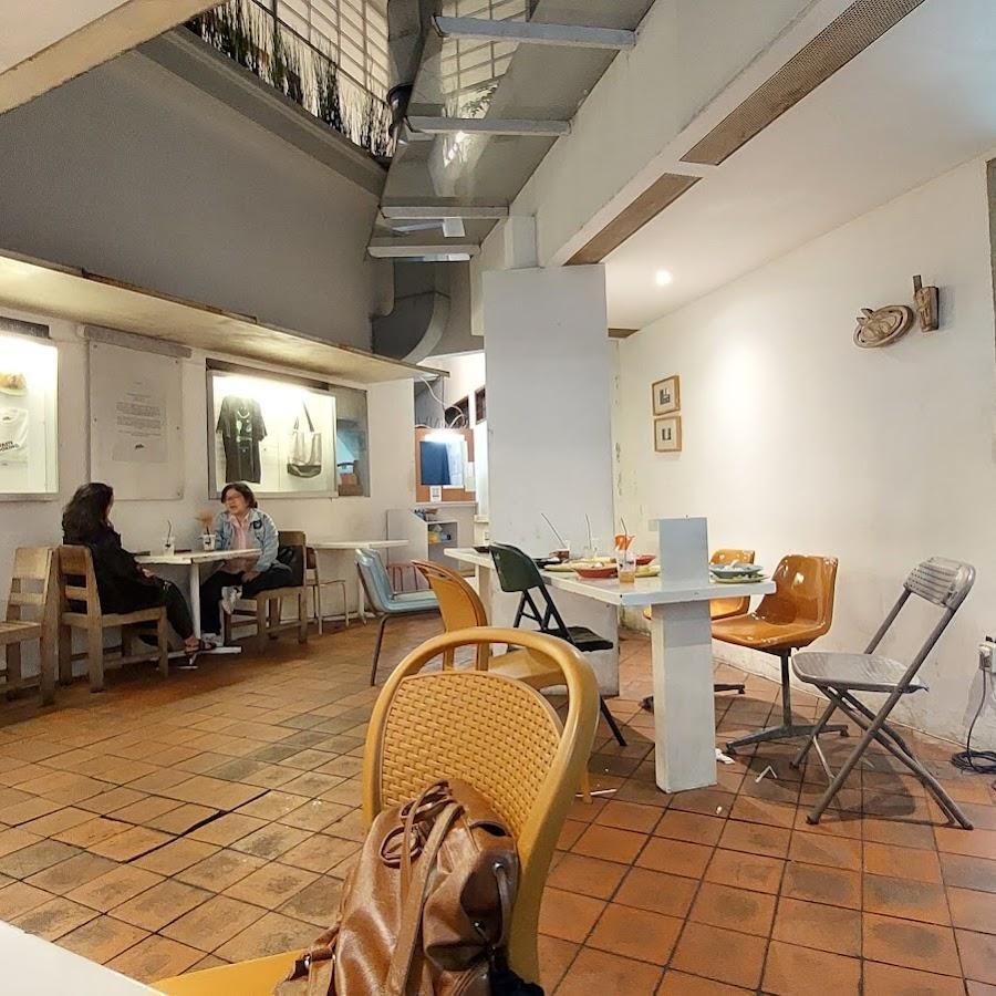 Gang Nikmat, Cihapit