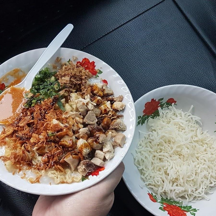 Bubur Ayam Istimewa Simprug Pak Bakir, Simprug Golf 2