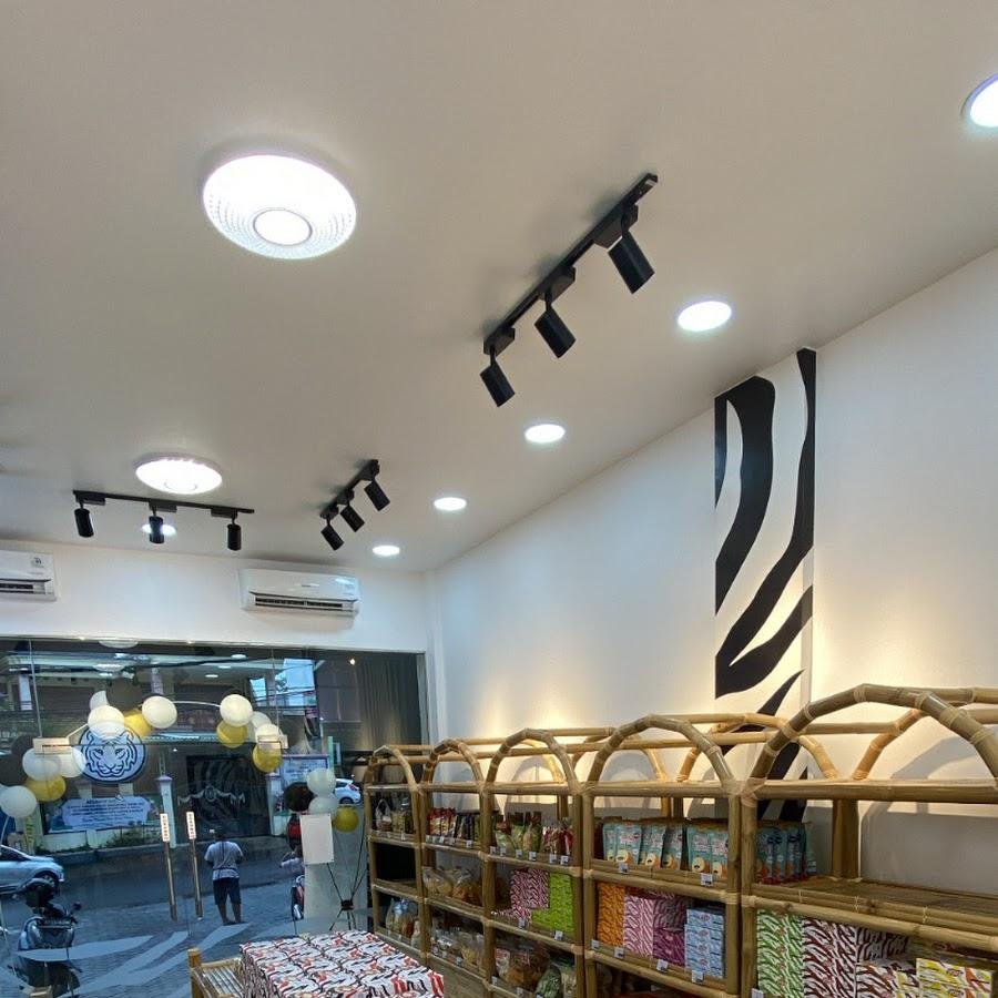 Siliwangi Bolu Kukus Lontar, Surabaya