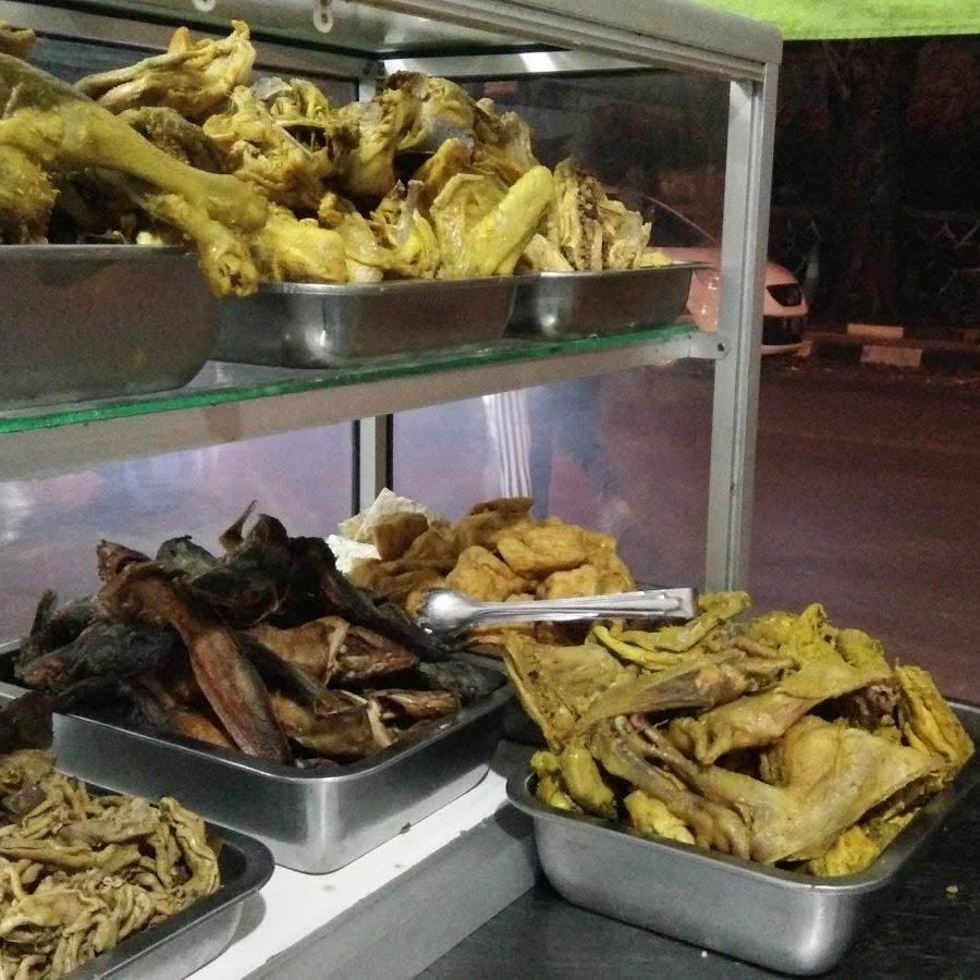 Rizky Lamongan Nasi Uduk Pecel Lele & Gongso, Semeru