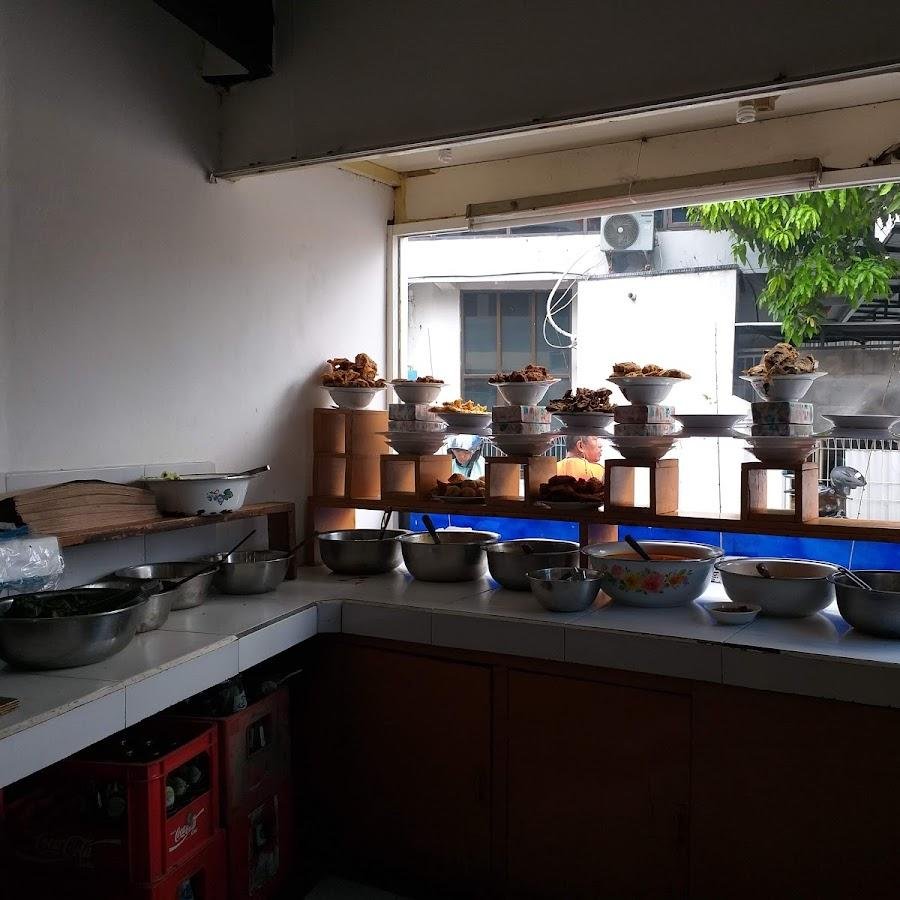 Resto Diva Minang, Delanggu