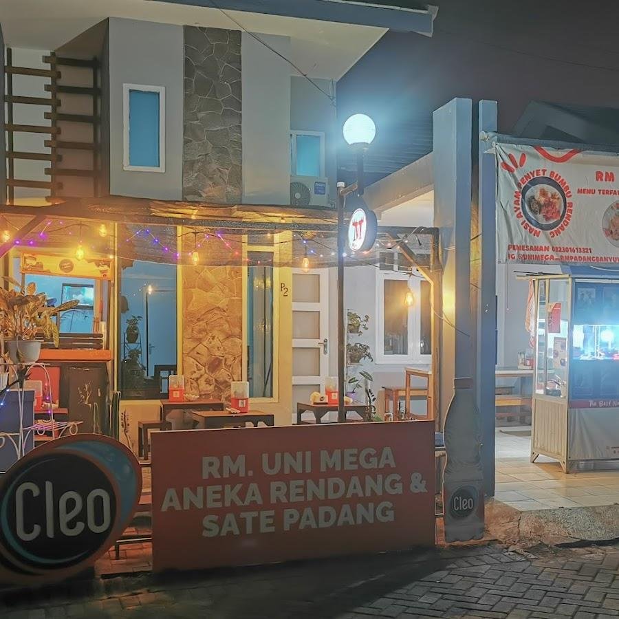 NASI RENDANG DAN SATE PADANG UNI MEGA, MENDUT REGENCY