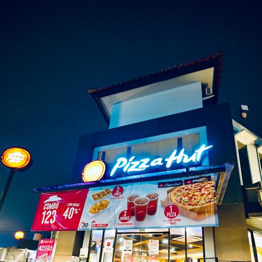Pizza Hut, Cirendeu