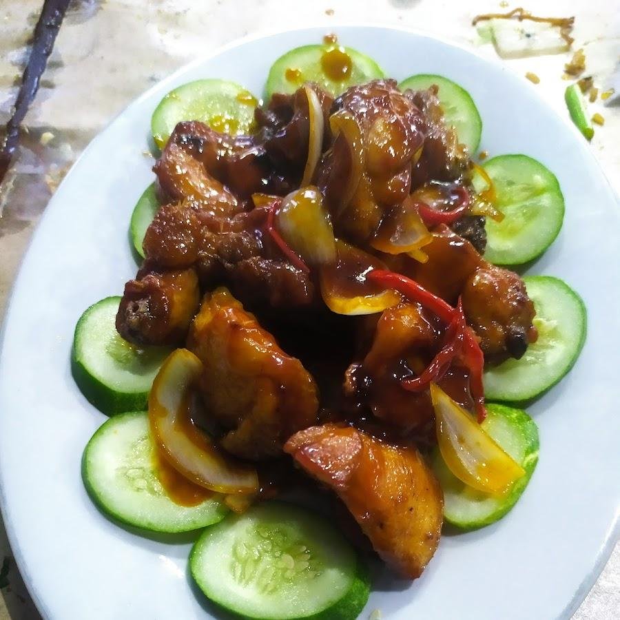 Babeh Botak Steak N Chinese Food, Karawitan