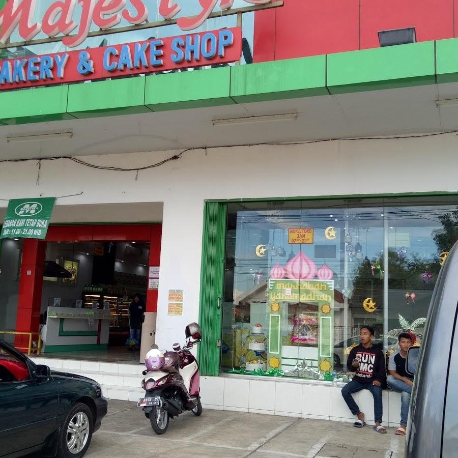 Majestyk Bakery & Cake, Ciremai