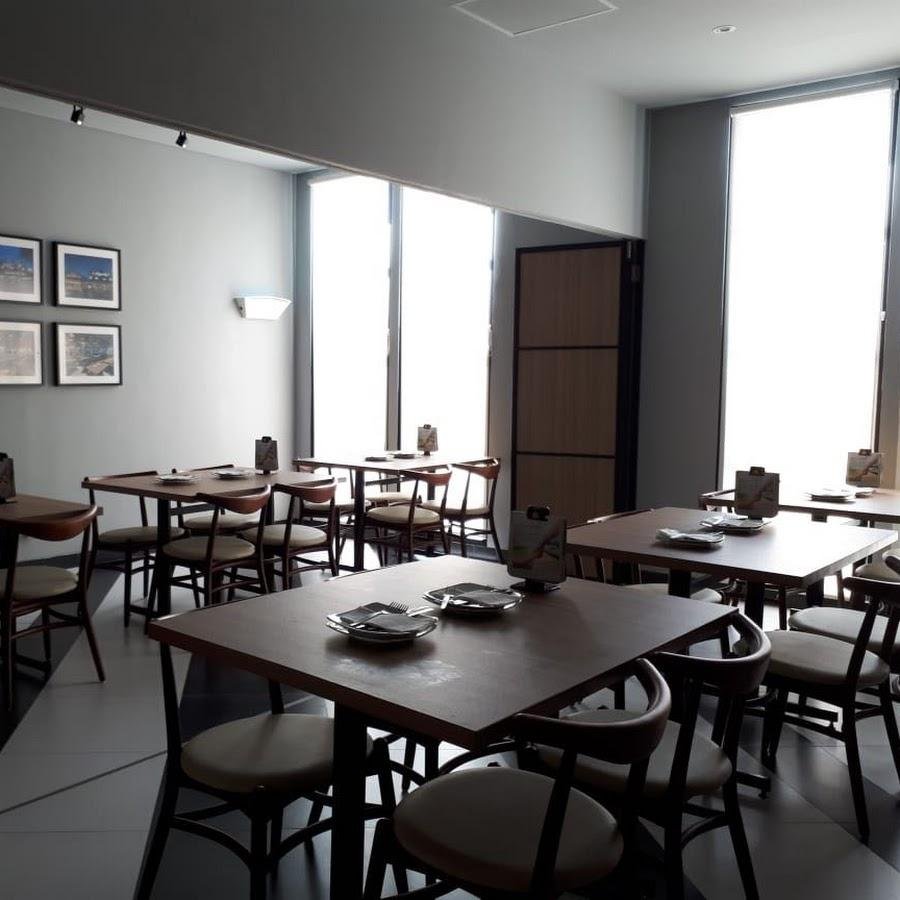 Pizza Hut, Pemuda Cirebon