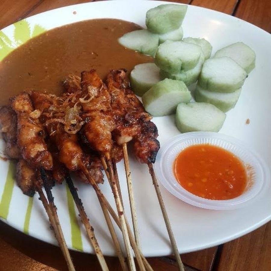 Sate, Soto & Sop Iga Mpok Siti Madura, Slipi