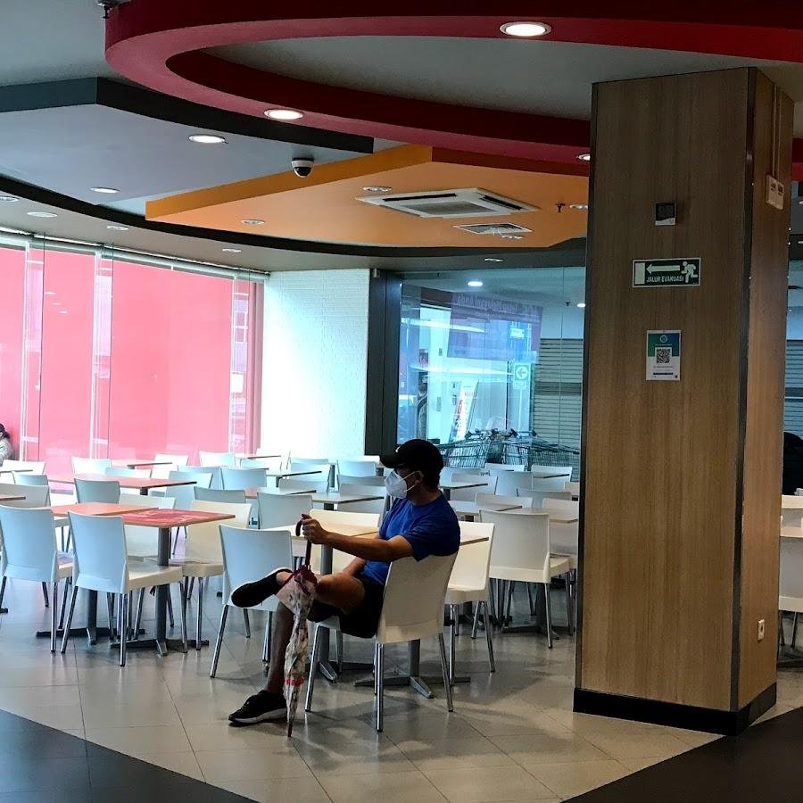 KFC, Rawamangun Square