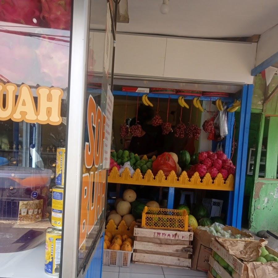 Rujak Uleg Dan Sop Buah Pak Januri, Duren Sawit