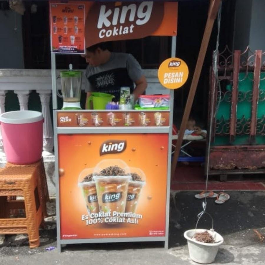 King Coklat Delvino, Rawamangun
