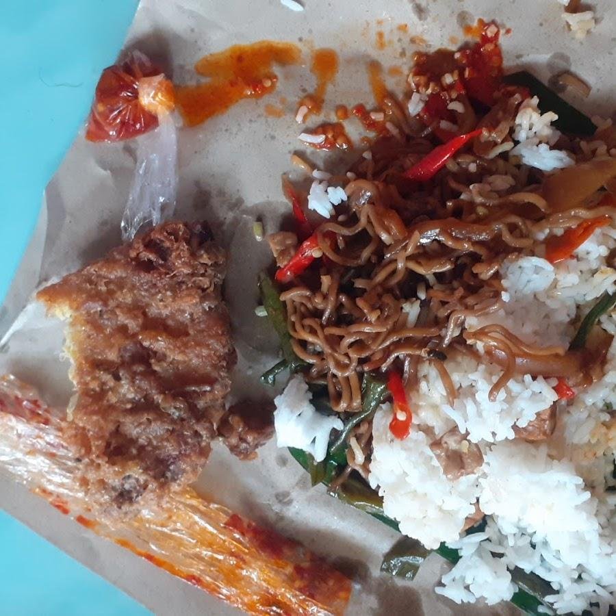 Warung Idola Bu Har, Depok