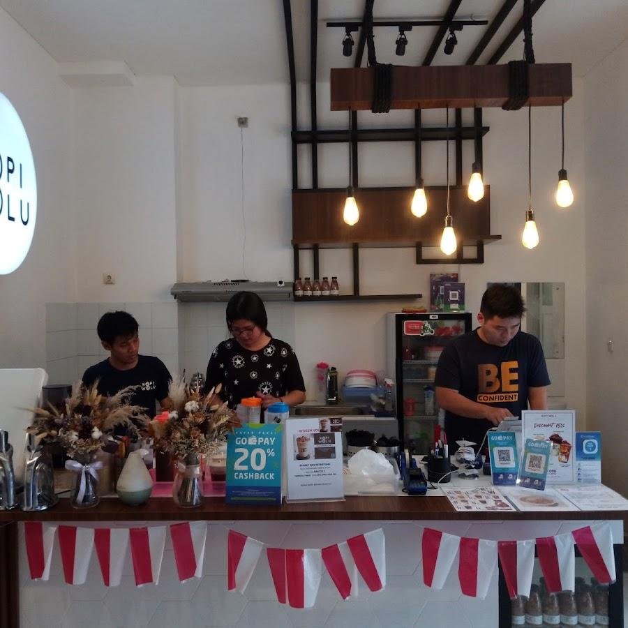 Kopi Wolu, Otto Iskandar Dinata