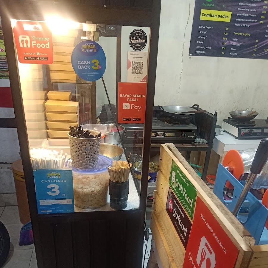 Felli Food Padasuka, Kebon Manggu