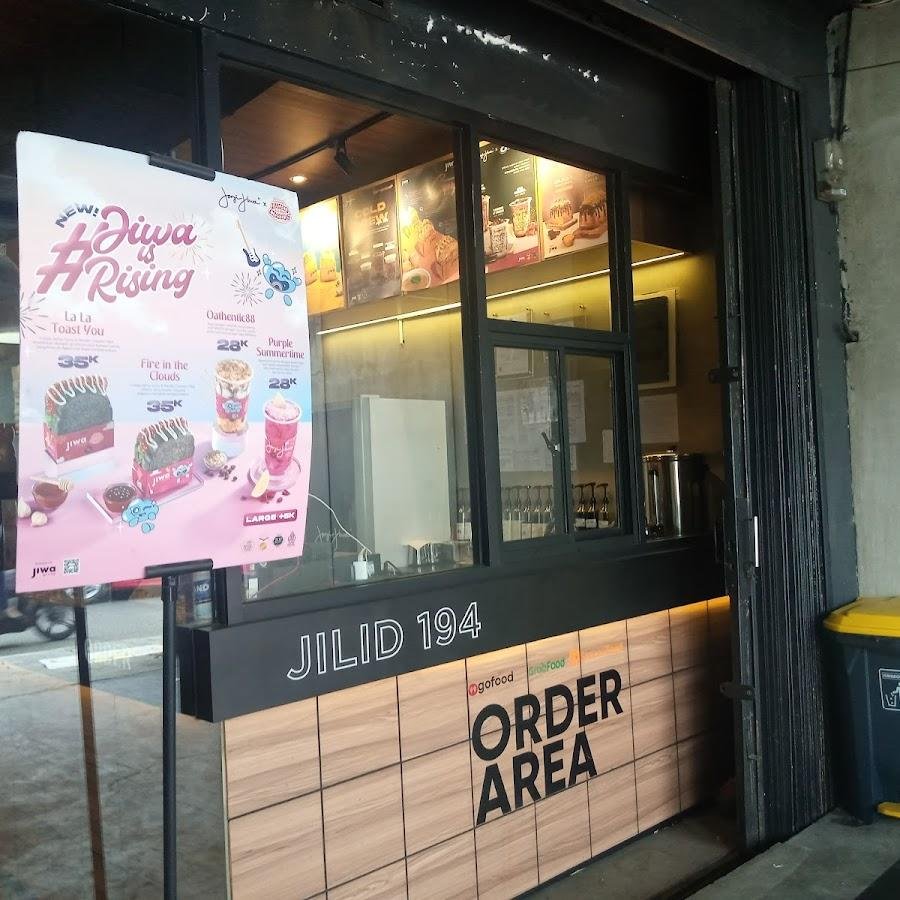 BURGER GEBER by Janji Jiwa, Jatiwaringin