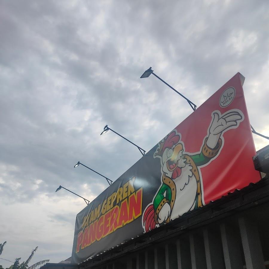 Ayam Geprek Pangeran, Cirebon